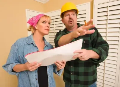 contractor discussing